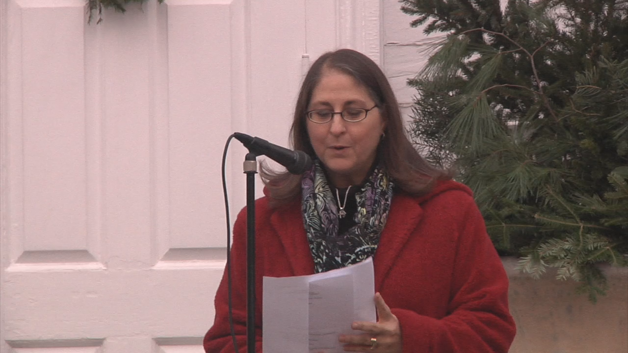 Thumbnail image for GC Newsflash: Groton's Annual Tree Lighting Ceremony 2017